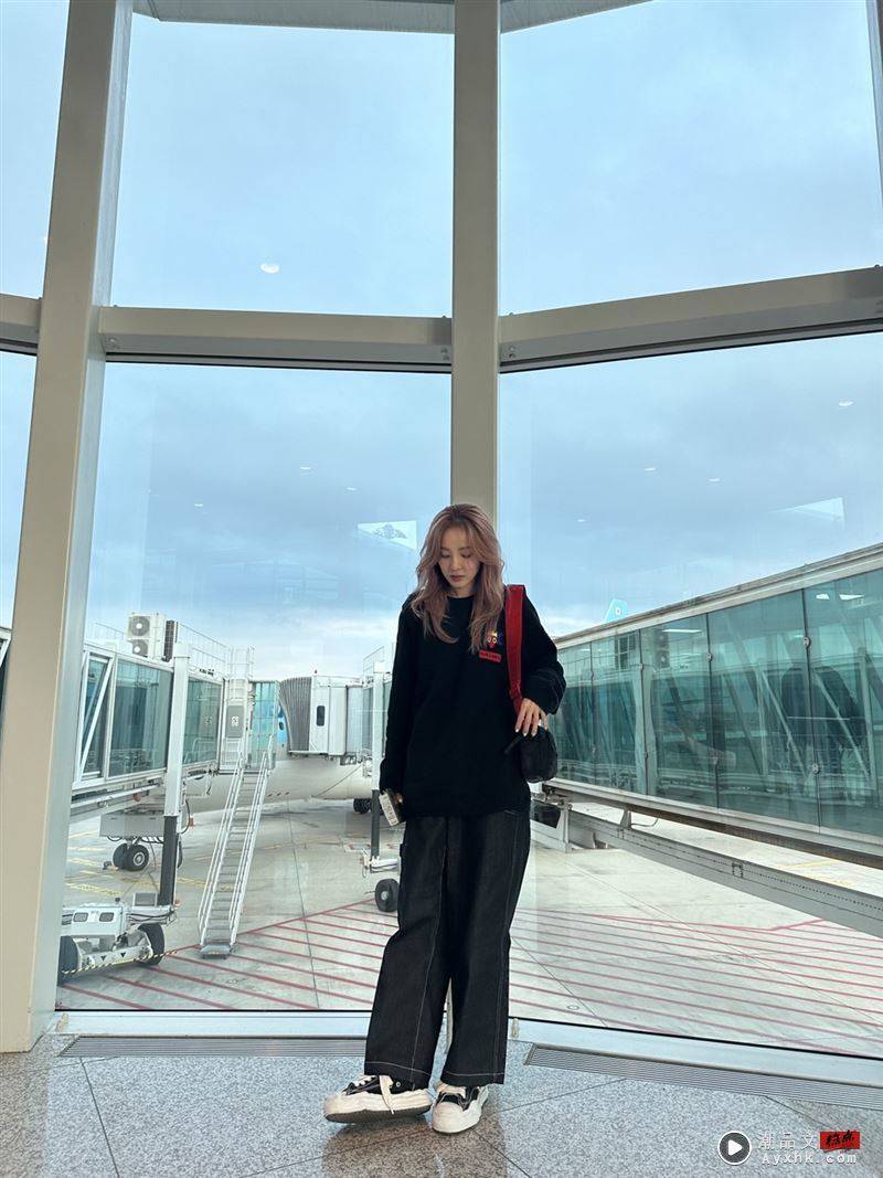 韩流始祖2NE1 SANDARA PARK来台了！直击机场穿搭藏巧思 39岁超逆龄 时尚资讯 图3张